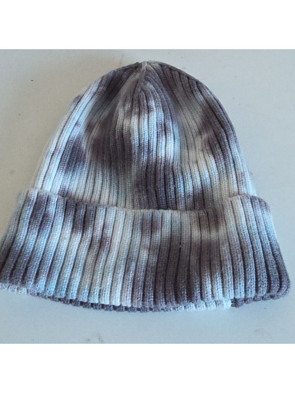FREE PEOPLE | Partly Cloudy tie-dye ribbed knit beanie  hat Purple